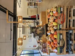 439-biocoop-mont-caume-six-fours-les-plages-magasin-bio-courge-legumehiver-saison.webp